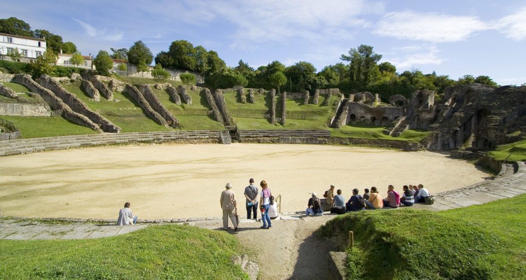 Галло-римский амфитеатр в Сенте, Франция
